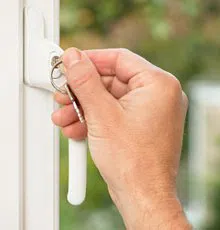 Union Locksmith Store Riverside, CA 909-371-1049 - door-unlock
